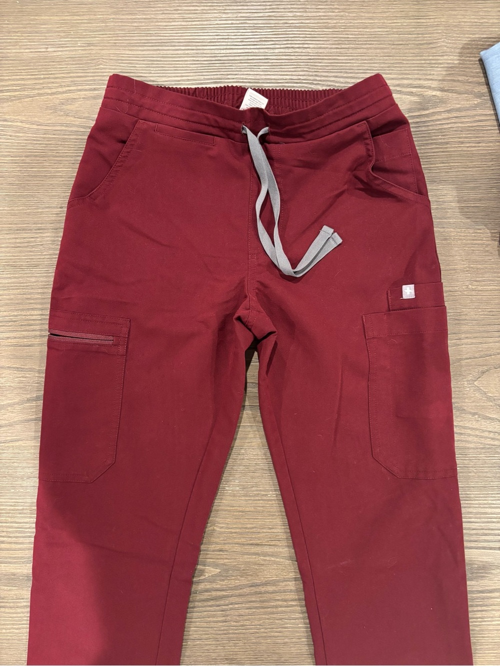 FIGS Burgundy Yola Skinny Scrub Pants XXS Tall